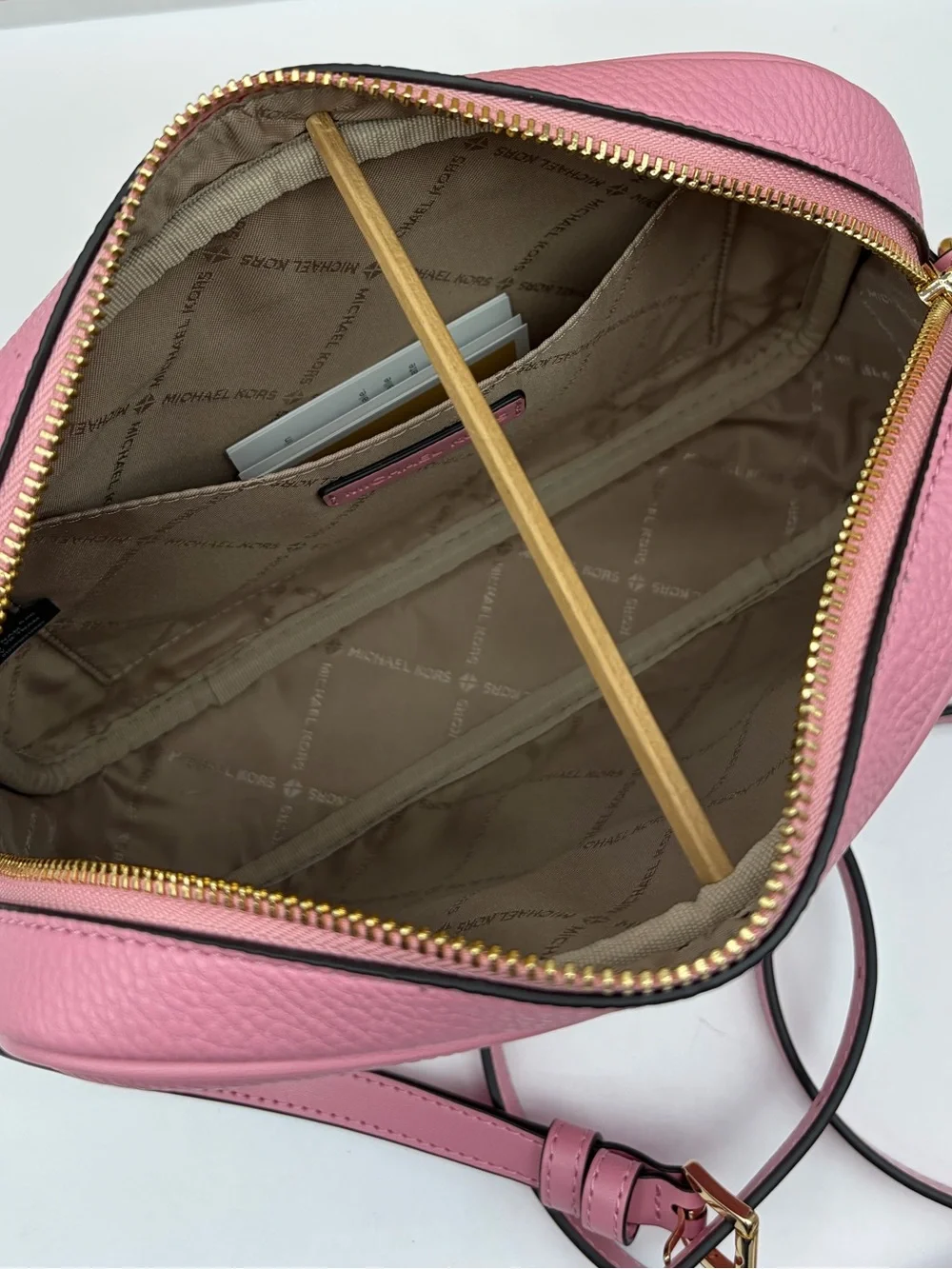 Michael Kors JET SET TRAVEL LARGE LOGO DEBOSSED CAMERA CROSSBODY BAG NWT